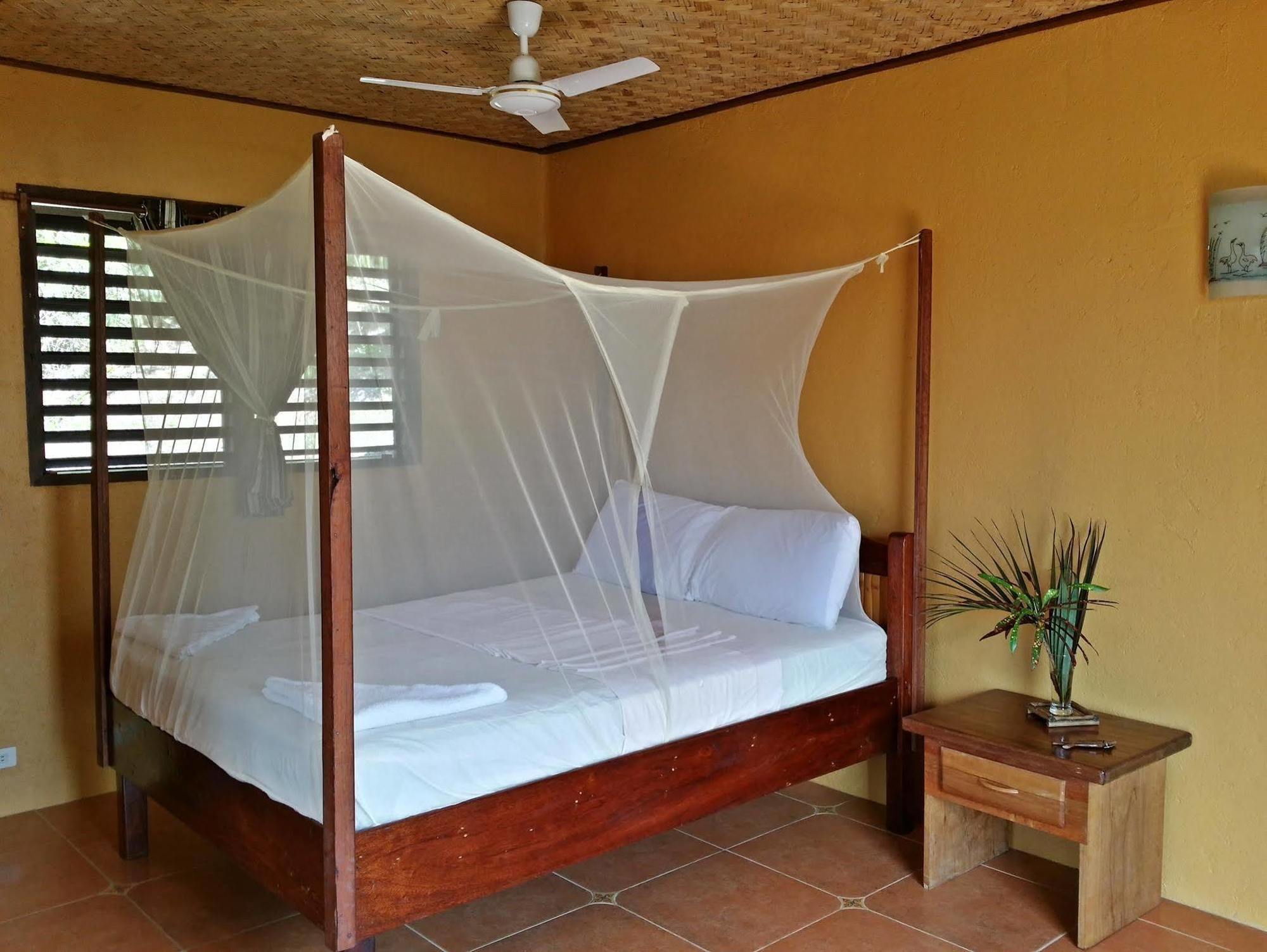 Casa Rosa Taytay Otel Palawan Dış mekan fotoğraf