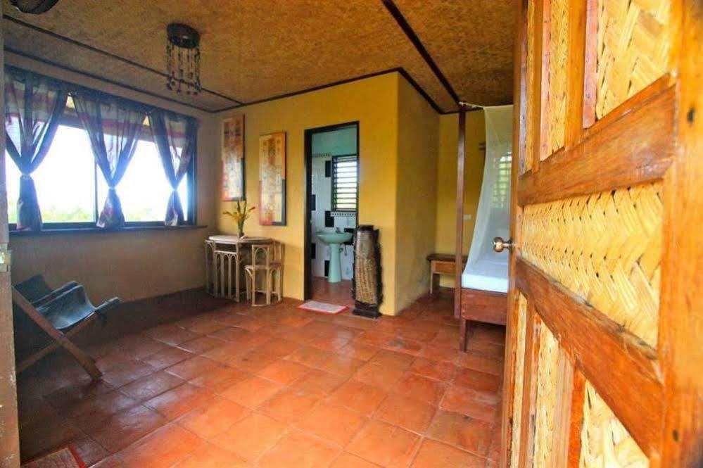 Casa Rosa Taytay Otel Palawan Dış mekan fotoğraf